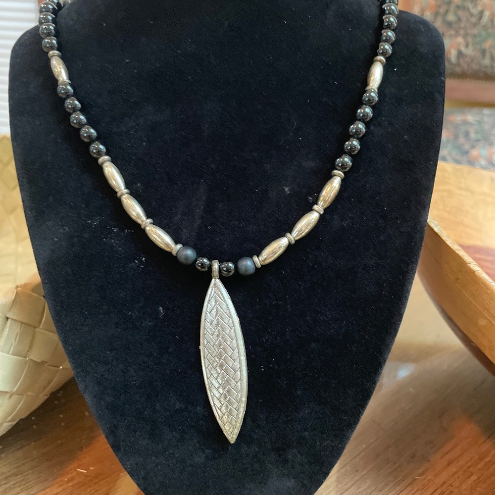 Nice onyx and sterling necklace with pewter pendant.